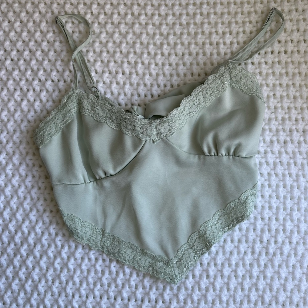Green forever 21 tie in the back crop top